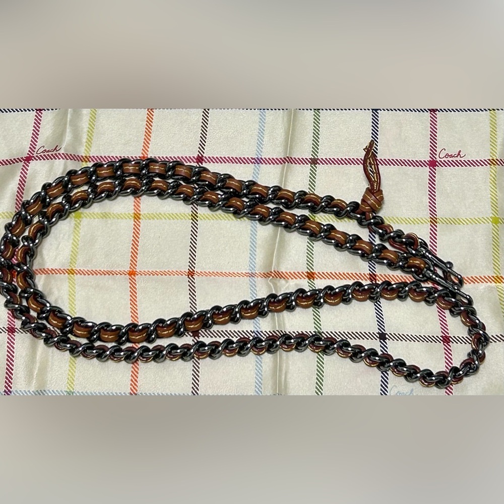 COACH 1941 Dinky Chain Strap in Gunmetal (mirrored) - Picture 3 of 6
